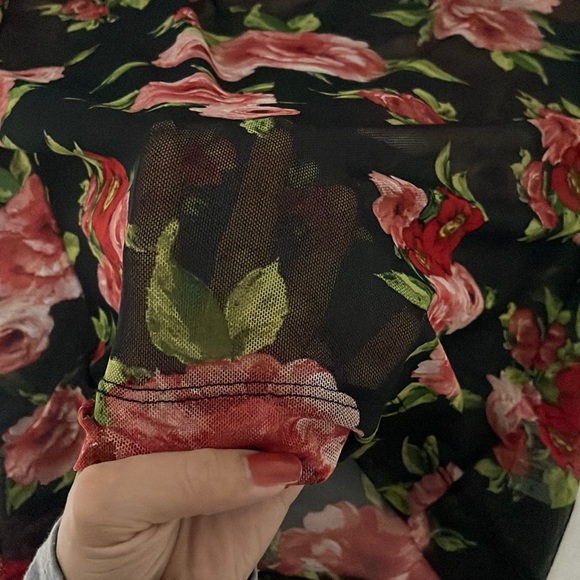 Sheer Top - Picture 2 of 2